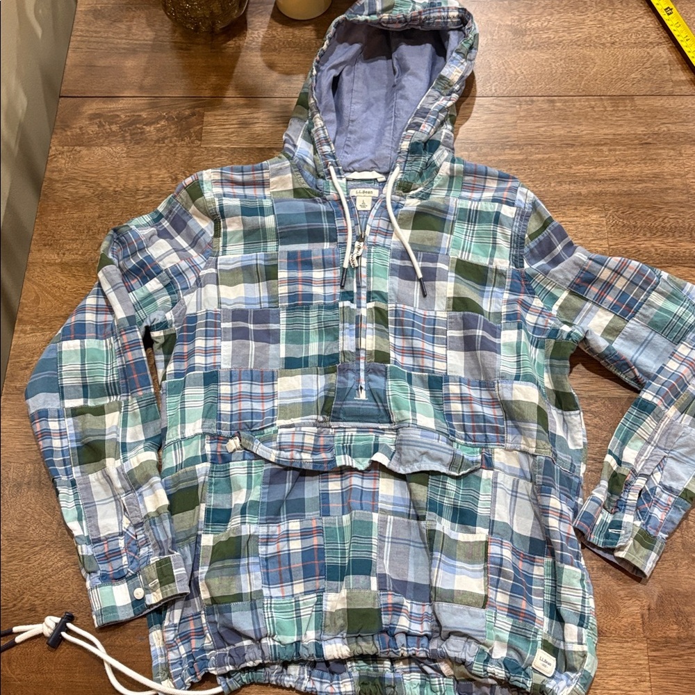 L.L. Bean Blue, Green, White Plaid Hooded Bomber Jacket